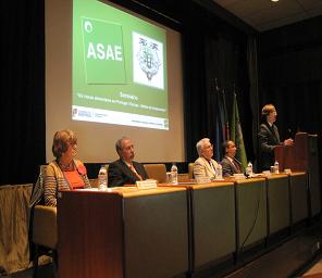 Seminário “Os Riscos Alimentares em Portugal / Europa - Defesa do Consumidor” - 3-11-2012