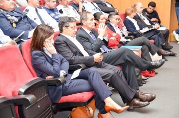 Conferência: Conferência: