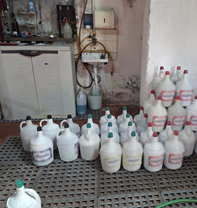 ASAE apreende 4.300 litros de vinho e 27 000 rótulos por utilização indevida de DO - Operação Do Rót